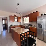 Rose - 3 Bed Pool