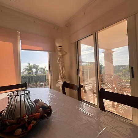 Rose - 3 Bed Pool Villa Episkopi (Limassol)