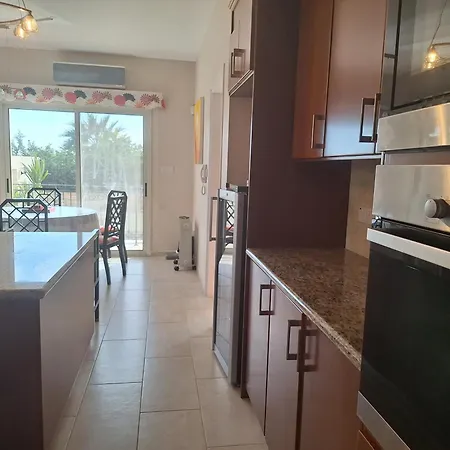 Rose - 3 Bed Pool * Episkopi (Limassol)