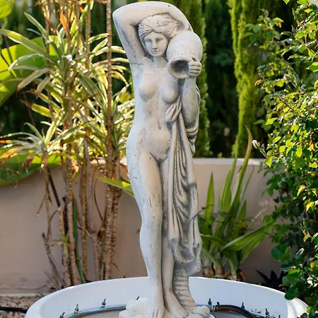 Rose - 3 Bed Pool