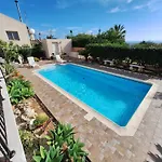 Villa Rose - 3 Bed Pool