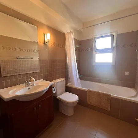 Rose - 3 Bed Pool Willa