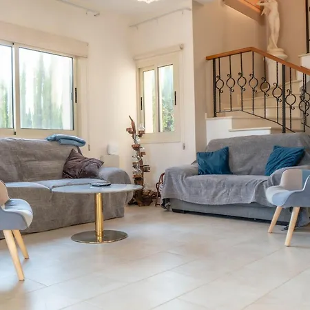 Rose - 3 Bed Pool *