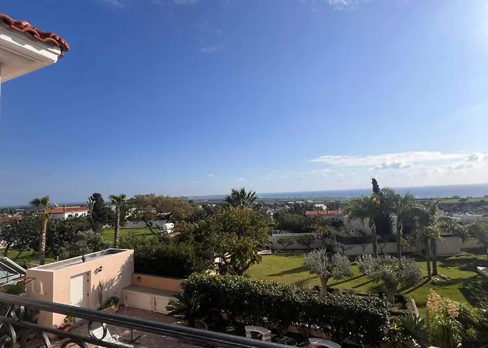 Rose - 3 Bed Pool Episkopi (Limassol)