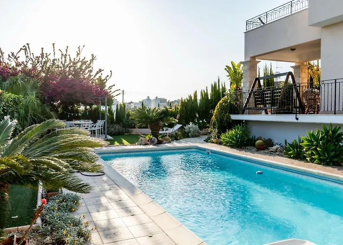 Rose - 3 Bed Pool Vila