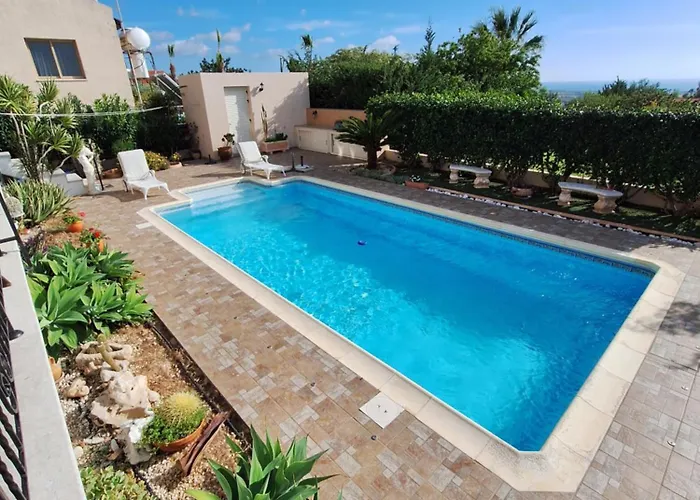 Vila Rose - 3 Bed Pool